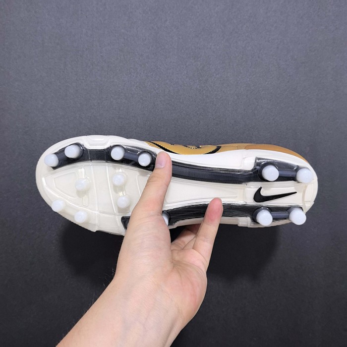 T90 FG Soccer Shoes-White/Gold