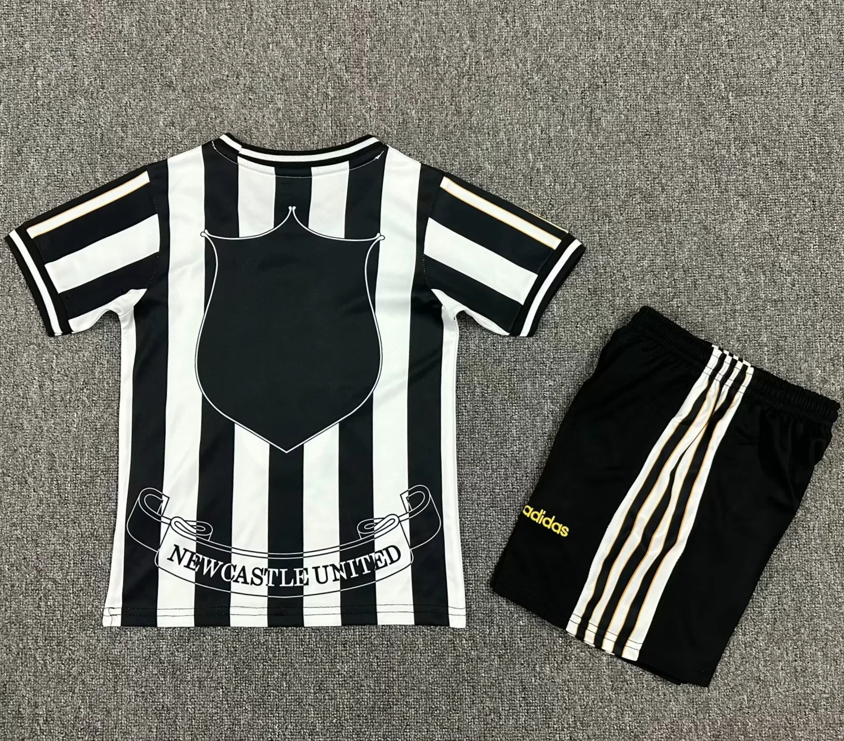 1997-1999 Newcastle Home Kids Retro Soccer Jersey