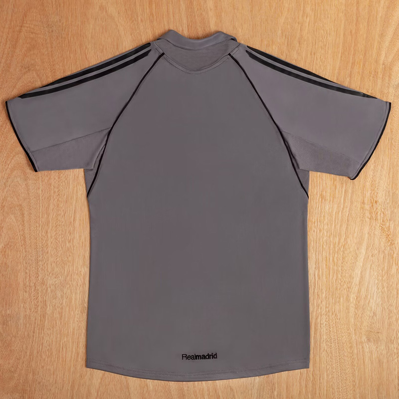 2005-2006 RMA Third Retro Soccer Jersey