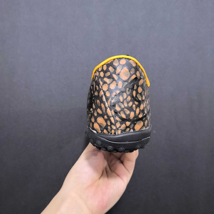 Hypervenom phantom FG Soccer Shoes-Black/Brown