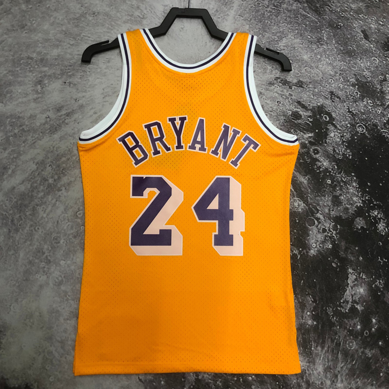 2007-2008 LAKERS BRYANT #24 Yellow Retro Top Qu...