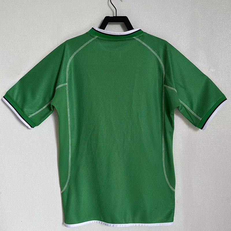 2002 Ireland Home Retro Soccer Jersey