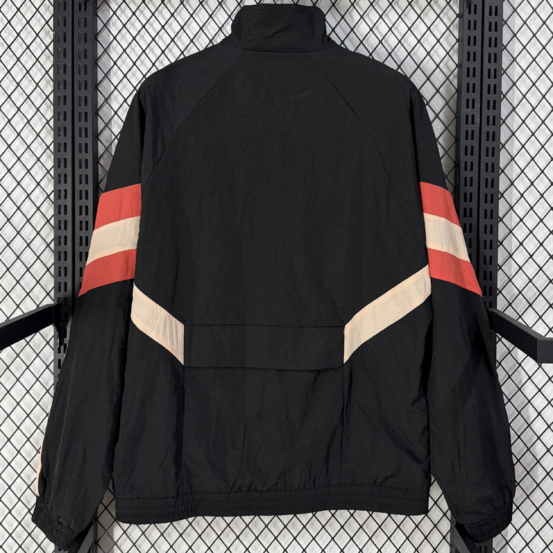 25-26 Lyon Black Windbreaker