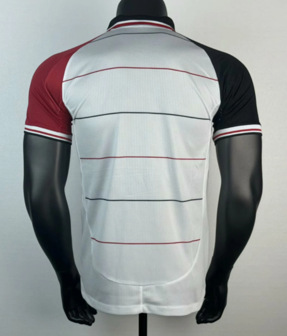 25-26 Man Utd White Special Edition Player Version Training shirts *红黑袖