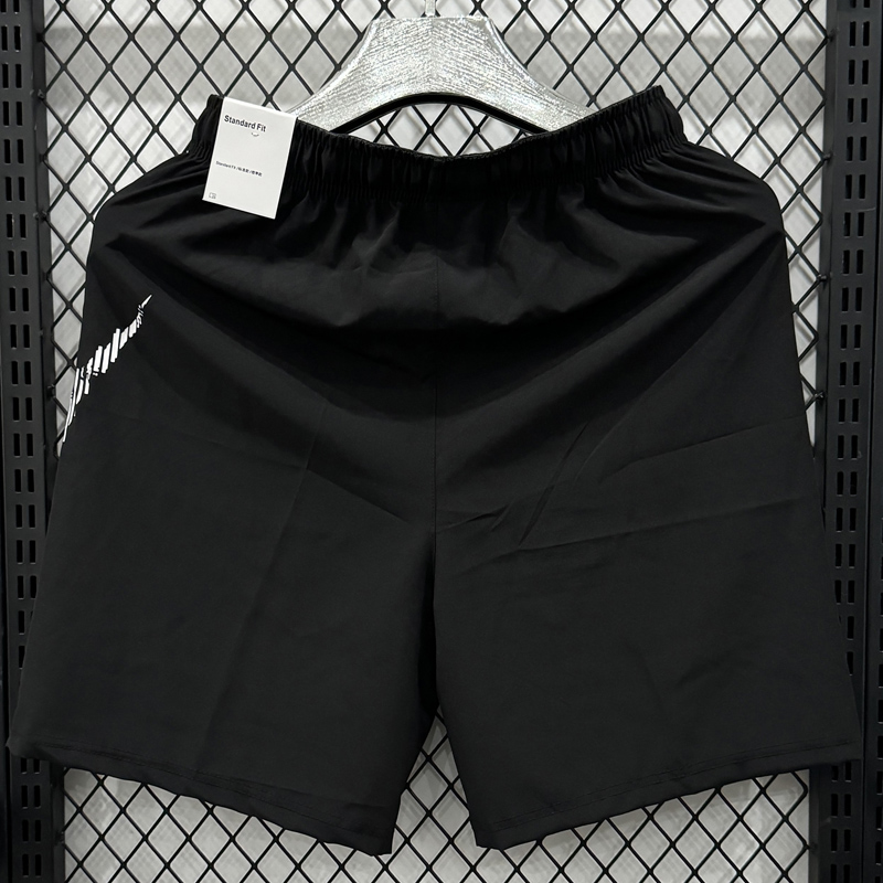D661 NK Black Casual Short Pants