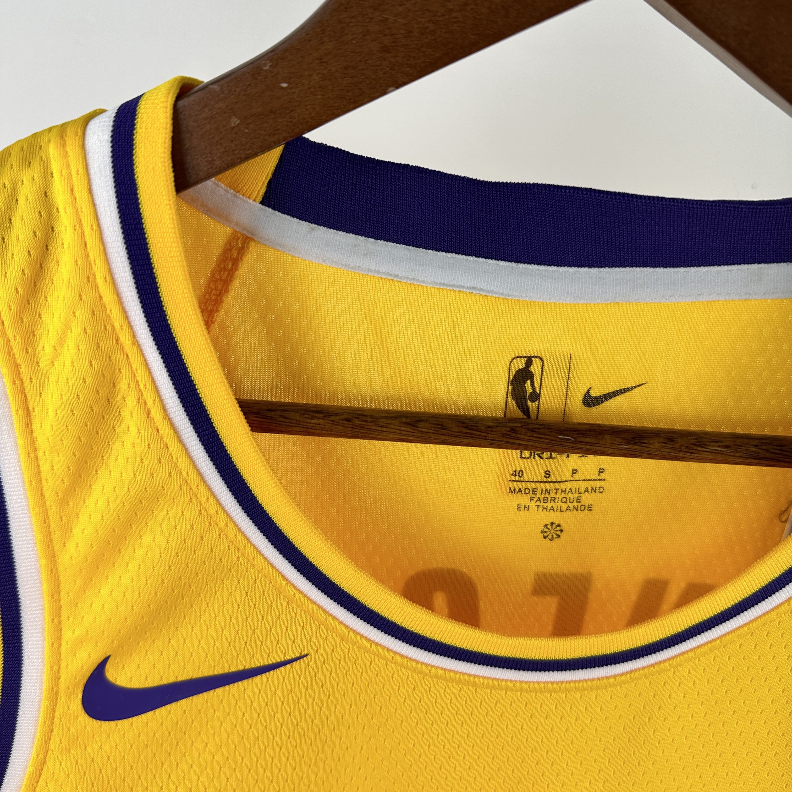 22-23 Lakers KNECHT #4 Yellow Top Quality Hot Pressing NBA Jersey(圆领)