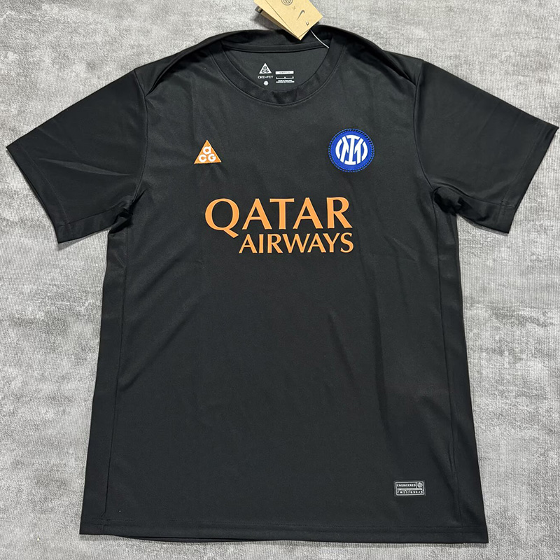25-26 INT Black Training shirts (CG)