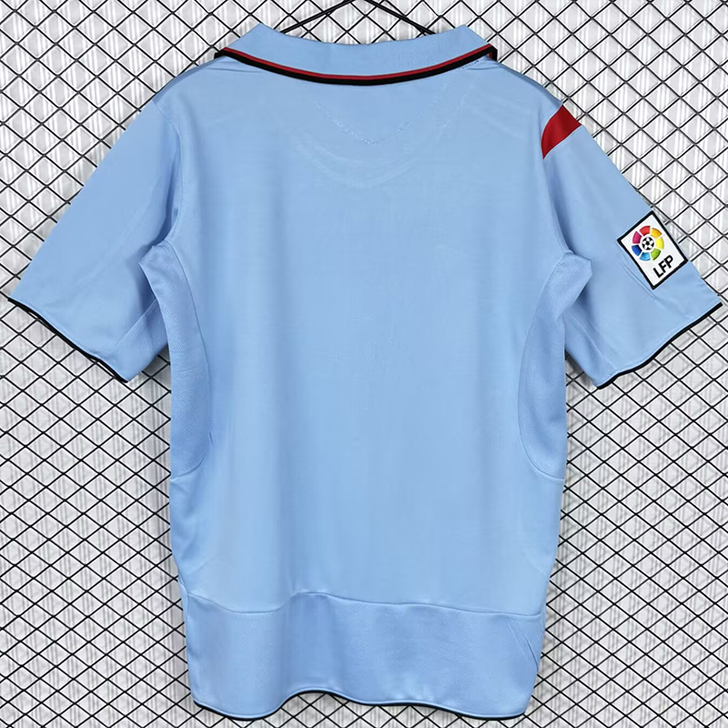 2005-2006 Celta Home Retro Soccer Jersey (带章)