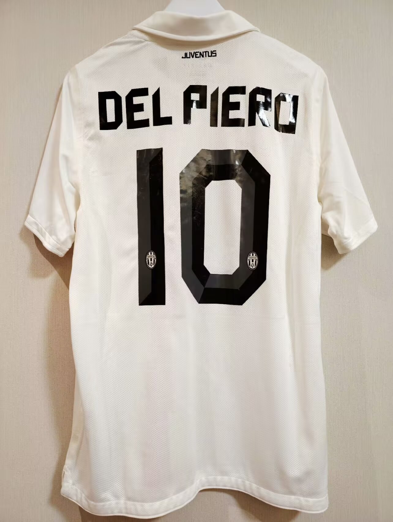 10/11 Juve away Retro Soccer Jersey