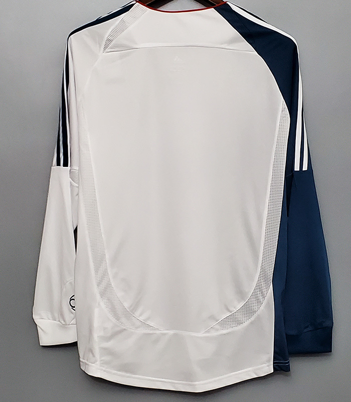 2006-2007 LIV Away White Long Sleeve Retro Socc...