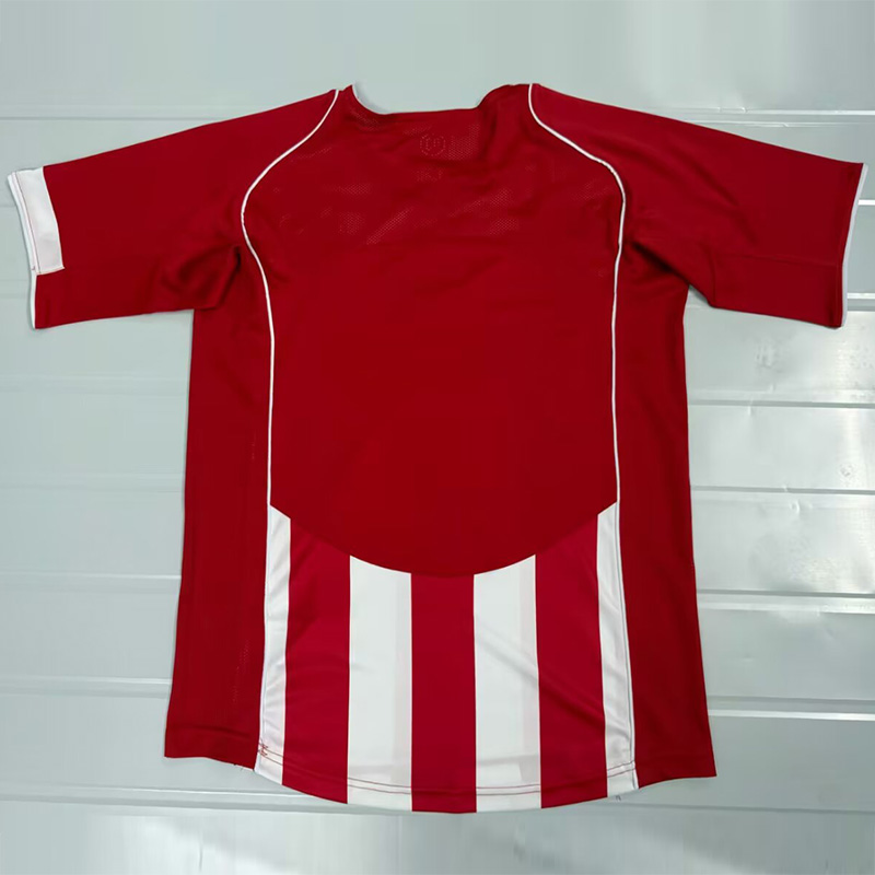 2004-2005 PSV Home Retro Soccer Jersey