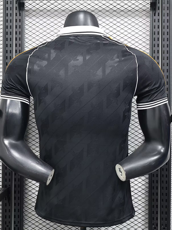 25-26 RMA Black Casual Edition Player Version Training Shirts (黄边)