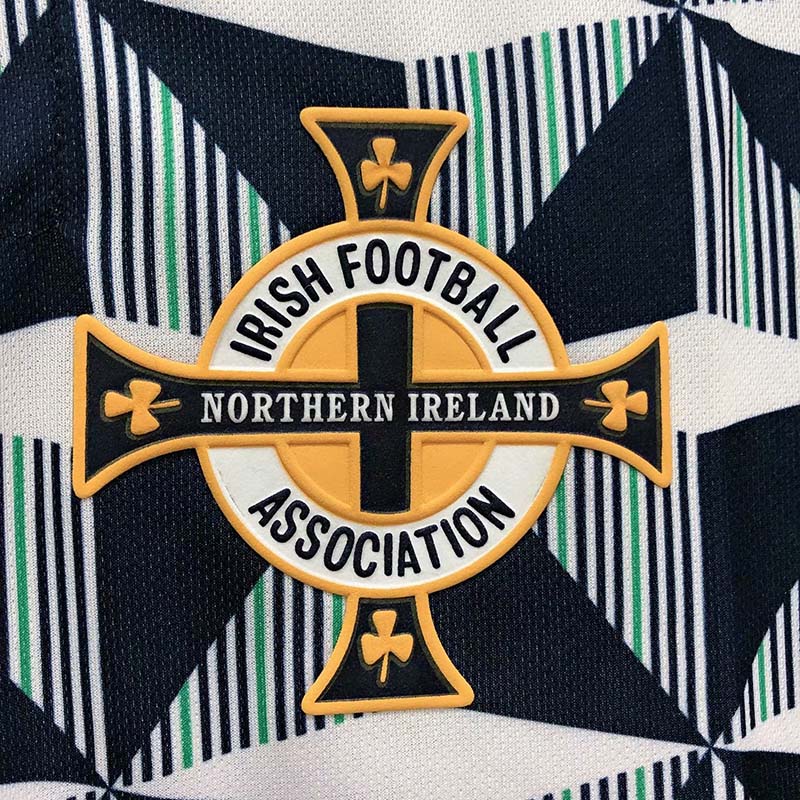1990-1992 Northern Ireland Away Retro Soccer Je...