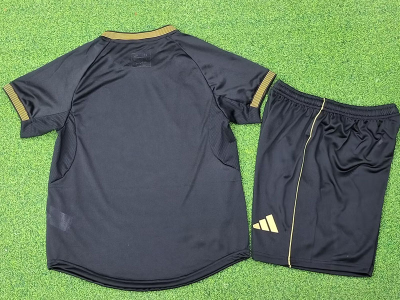 25-26 RMA Black Special Edition Kids Player Version Soccer Jersey (球员童装)