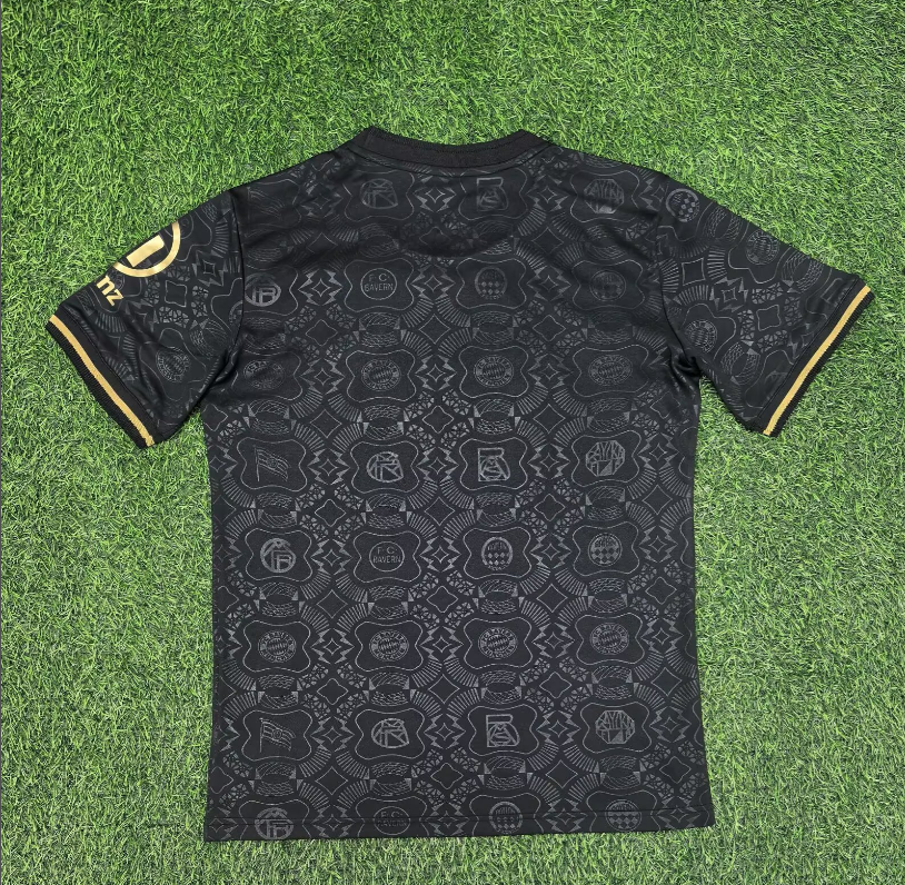 24-25 Bayern black 125th Anniversary Fans Soccer Jersey 黑色