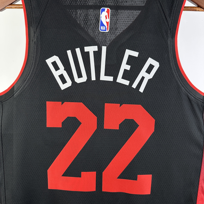 23-24 HEAT BUTLER #22 Black City Edition Top Qu...