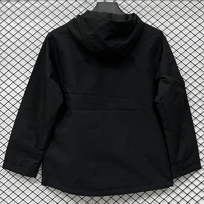 2025 NK Black Outdoor Jackets #H1001冲锋衣