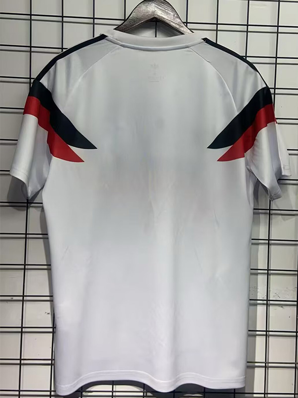 25-26 Colo-Colo White Casual Edition Training shirts